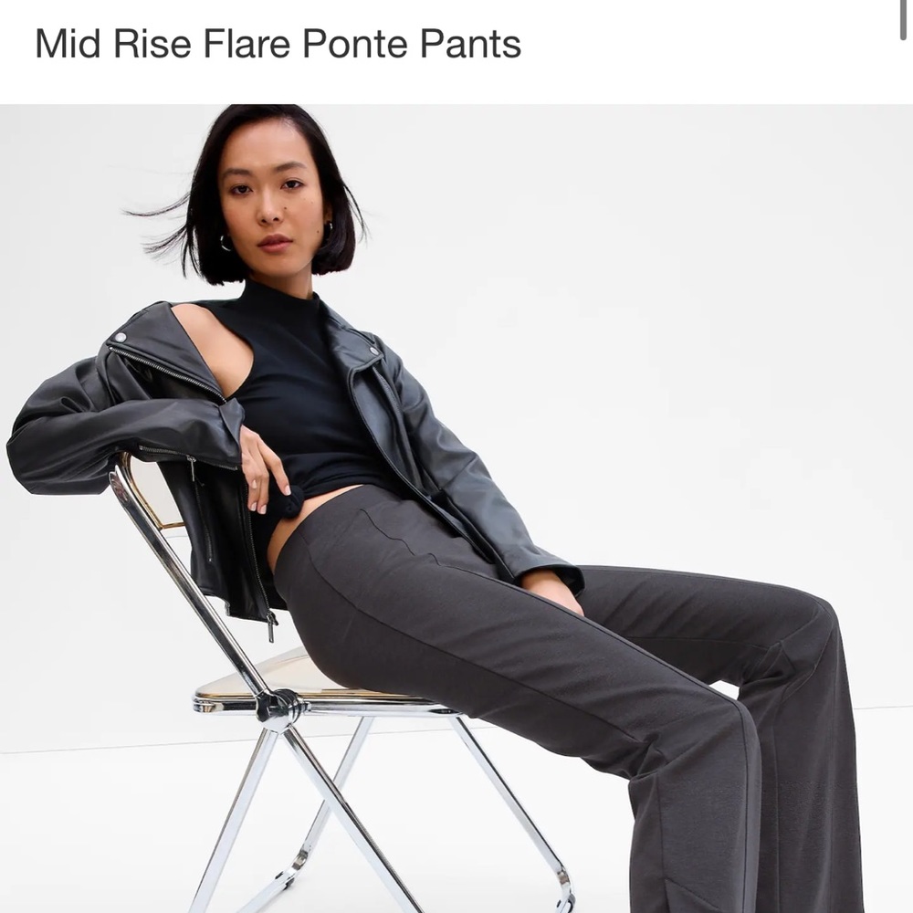 2 pair of gap pants NWT.
